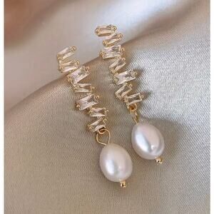 Rhinestone Baguette Pearl Earrings